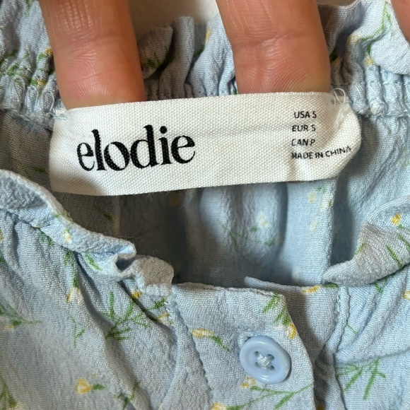 Elodie Light Blue w/ Delicate Floral Print Short Puff Sleeve Bodice Style Top - Picture 10 of 12